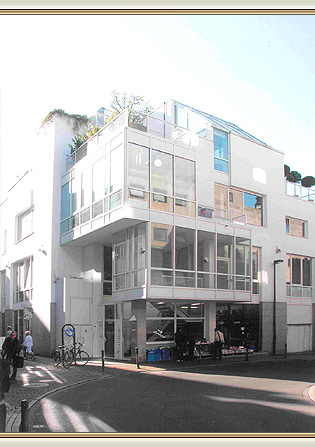 Architektenhaus: Wohn- und Geschäftshaus Kapitalanlage in Düsseldorf Altstadt